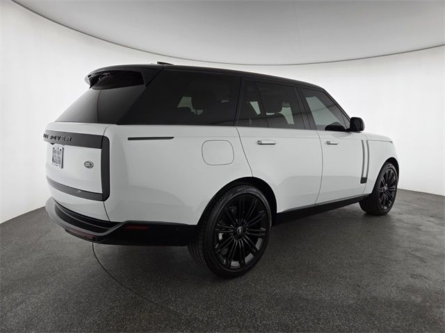 2022 Land Rover Range Rover SE