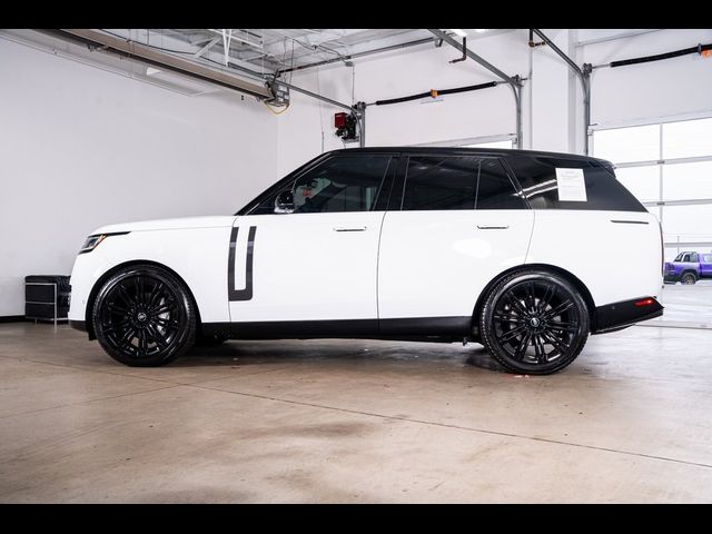 2022 Land Rover Range Rover SE