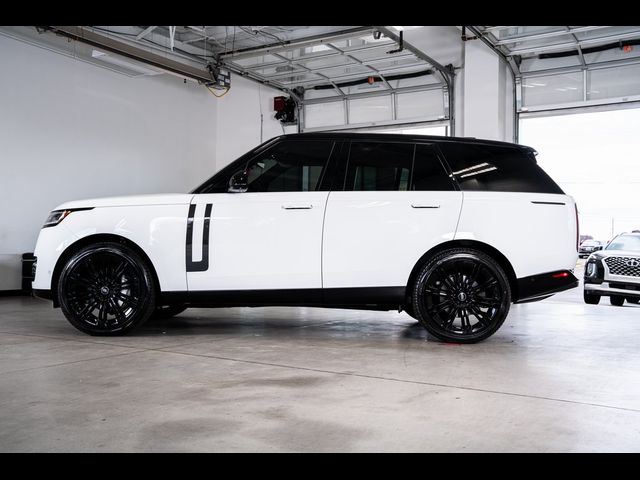 2022 Land Rover Range Rover SE