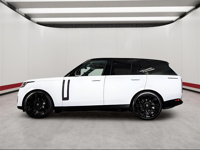 2022 Land Rover Range Rover SE