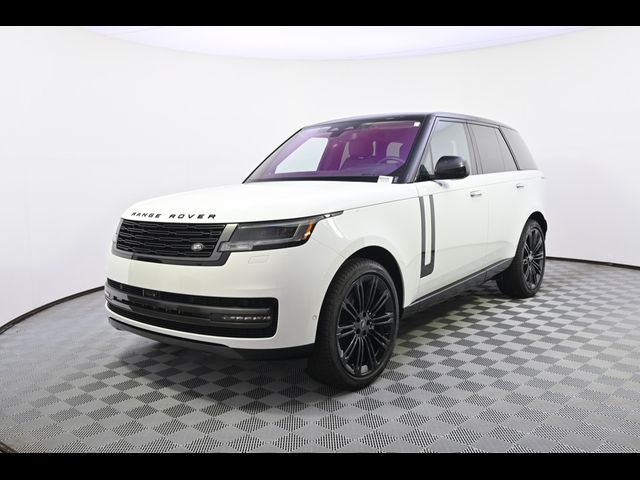 2022 Land Rover Range Rover SE