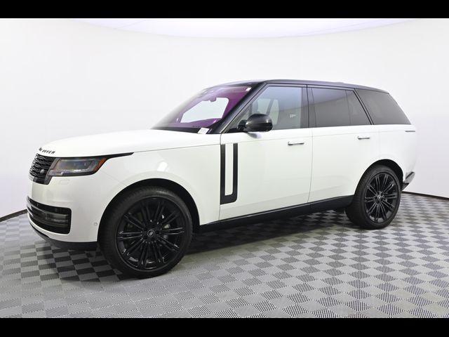 2022 Land Rover Range Rover SE