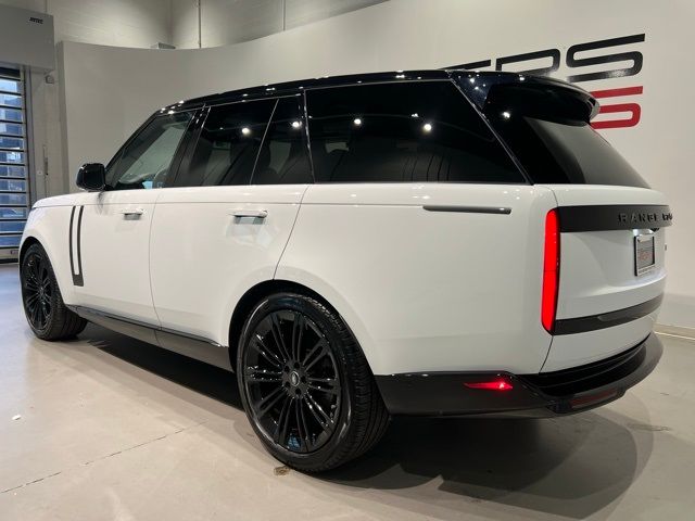 2022 Land Rover Range Rover SE