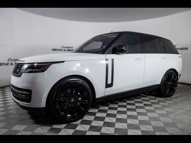 2022 Land Rover Range Rover SE