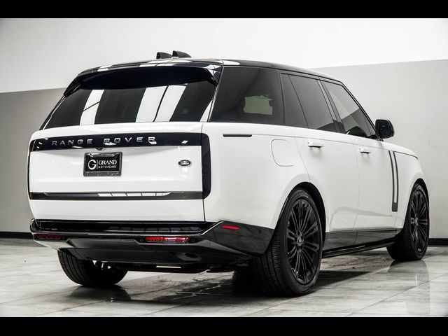 2022 Land Rover Range Rover SE