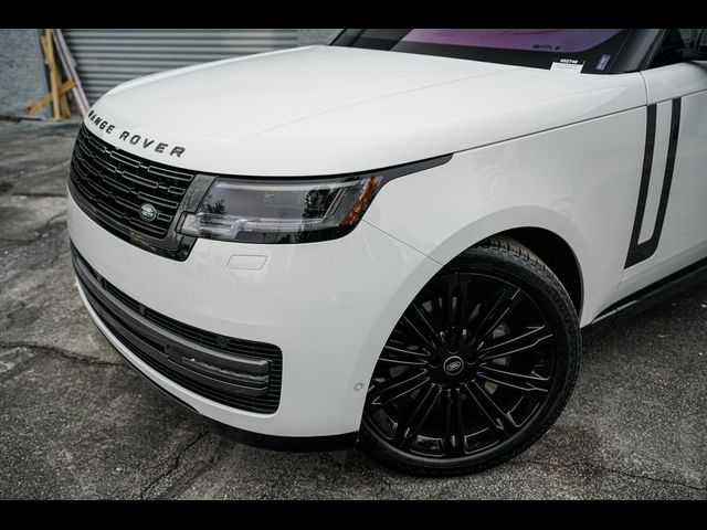 2022 Land Rover Range Rover SE