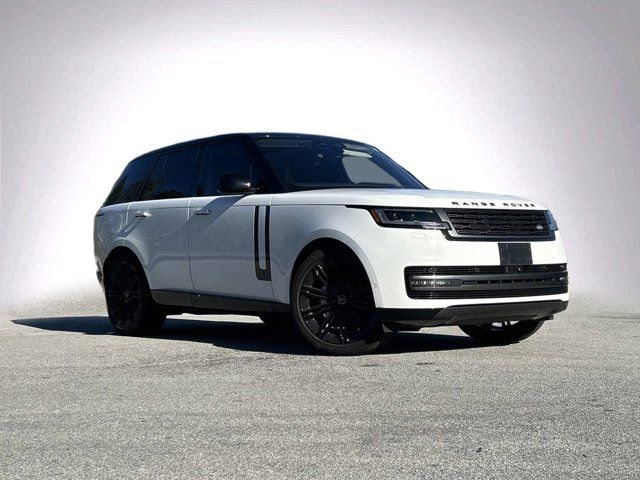 2022 Land Rover Range Rover SE