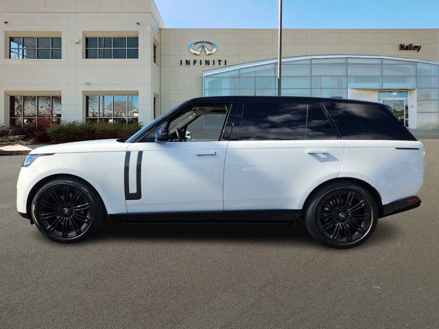 2022 Land Rover Range Rover SE