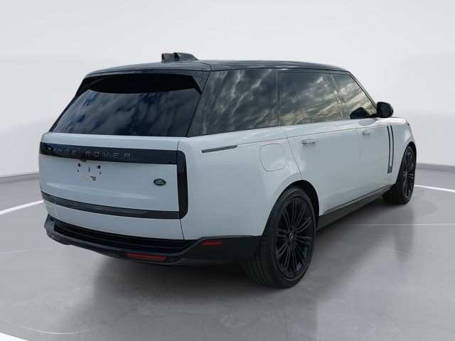 2022 Land Rover Range Rover SE