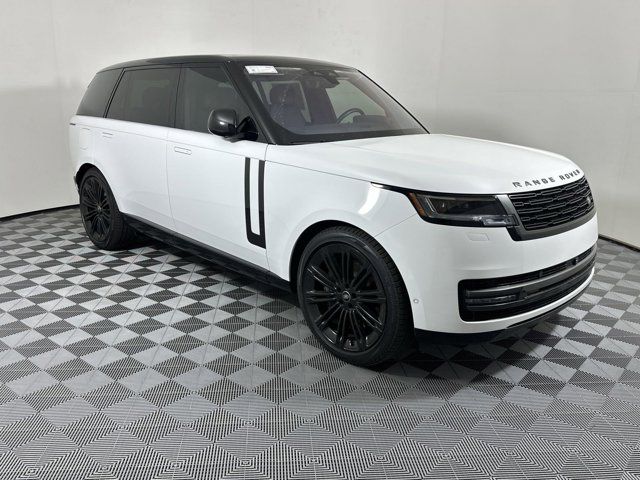 2022 Land Rover Range Rover SE