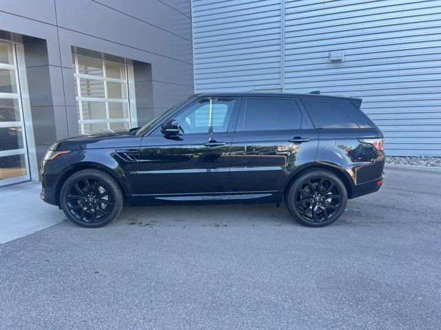 2022 Land Rover Range Rover Sport HSE Silver Edition