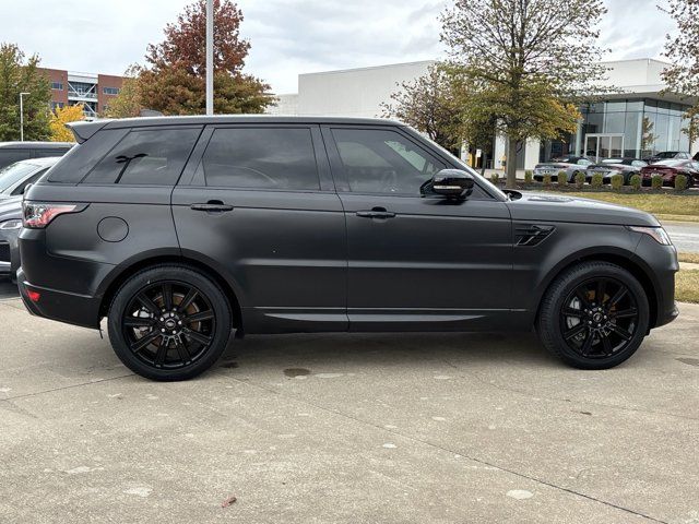 2022 Land Rover Range Rover Sport HSE Silver Edition