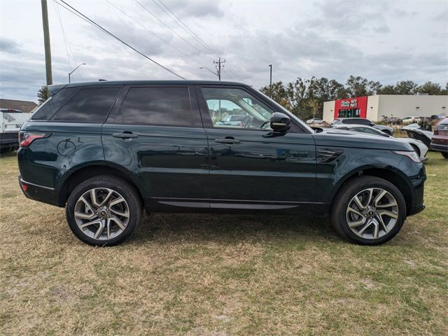 2022 Land Rover Range Rover Sport HSE Silver Edition