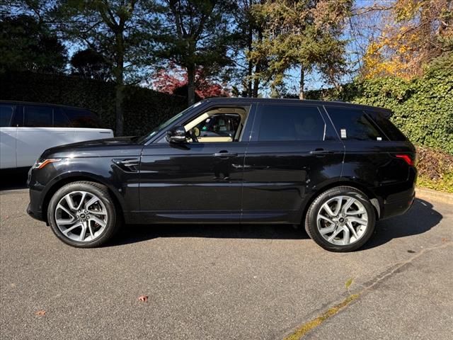 2022 Land Rover Range Rover Sport HSE Silver Edition