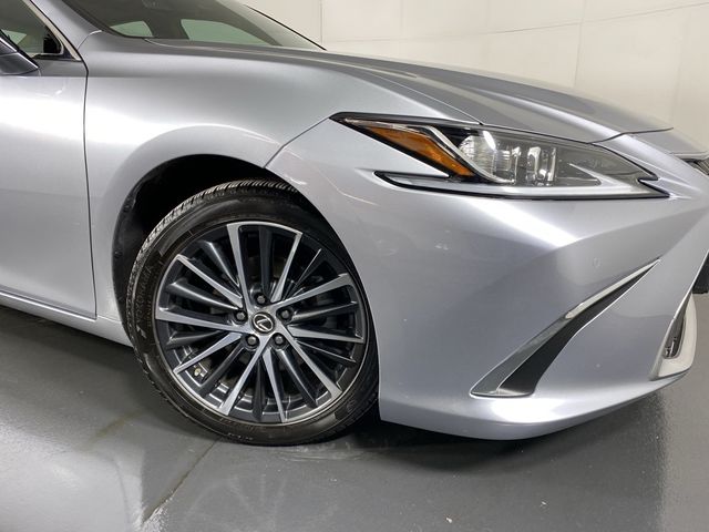 2022 Lexus ES 250