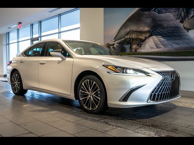 2022 Lexus ES 250