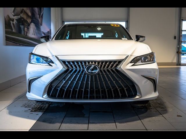 2022 Lexus ES 250