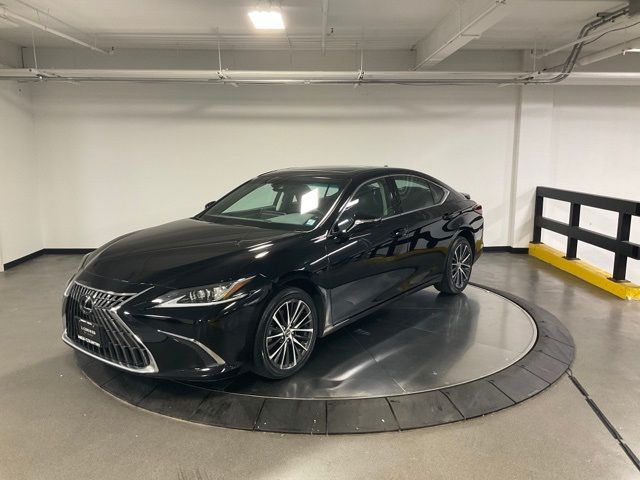 2022 Lexus ES 250