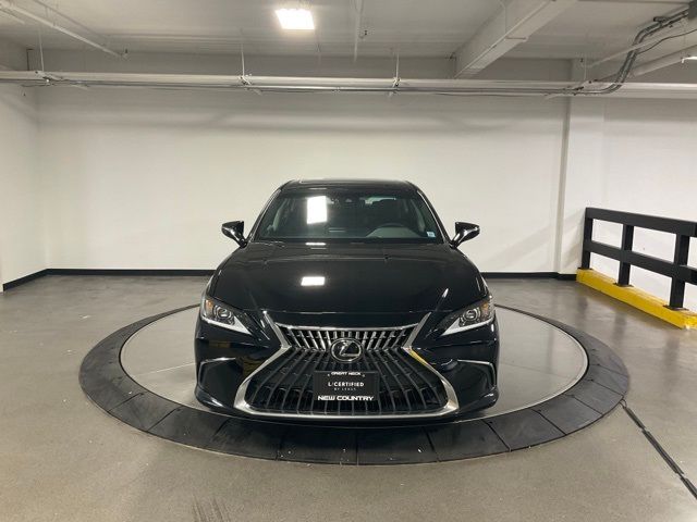 2022 Lexus ES 250