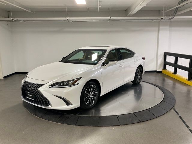 2022 Lexus ES 250