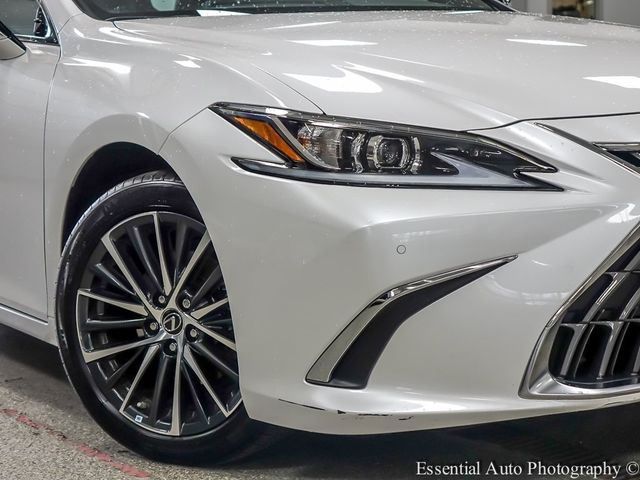 2022 Lexus ES 250