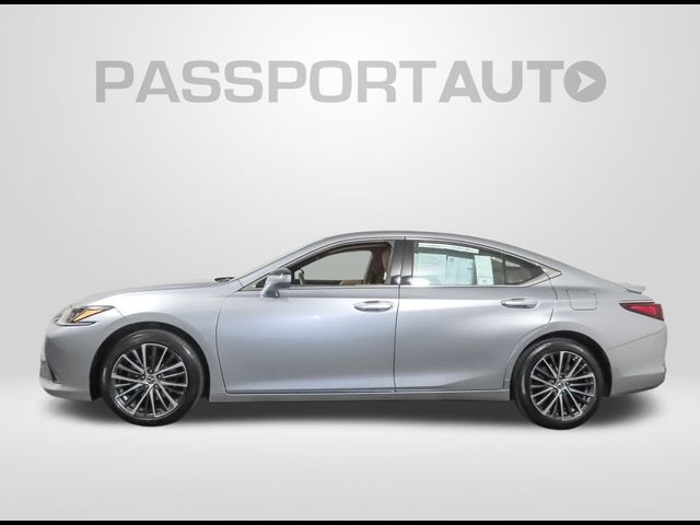 2022 Lexus ES 250