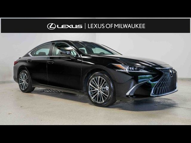 2022 Lexus ES 250