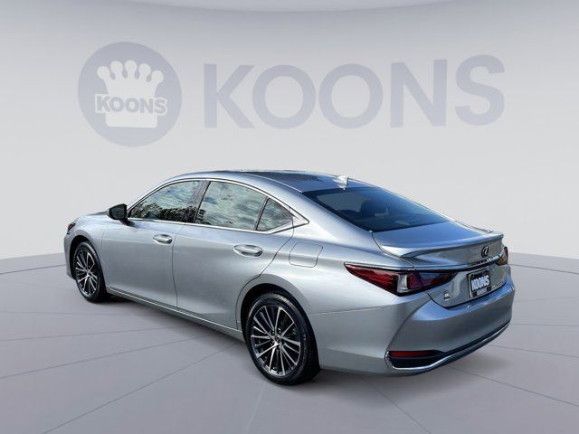 2022 Lexus ES 250