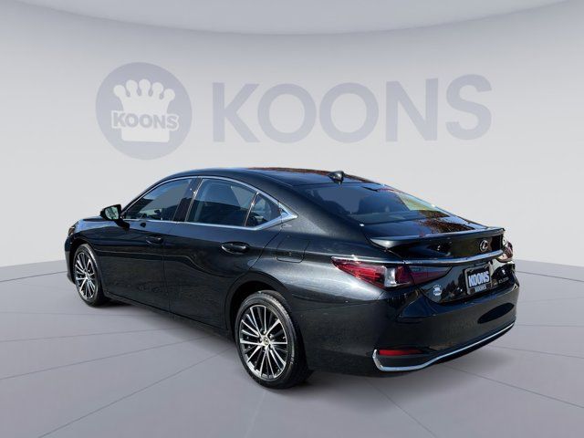 2022 Lexus ES 250