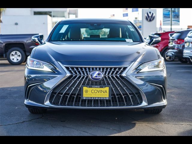 2022 Lexus ES 300h