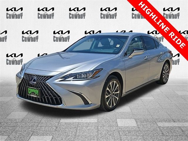 2022 Lexus ES 300h