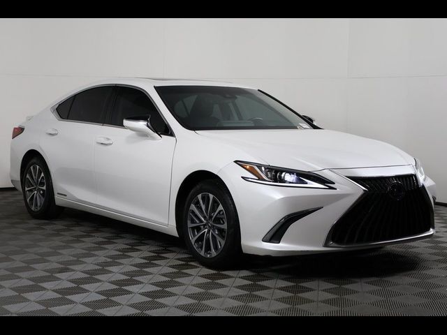 2022 Lexus ES 300h