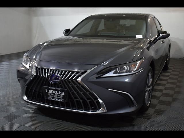 2022 Lexus ES 300h