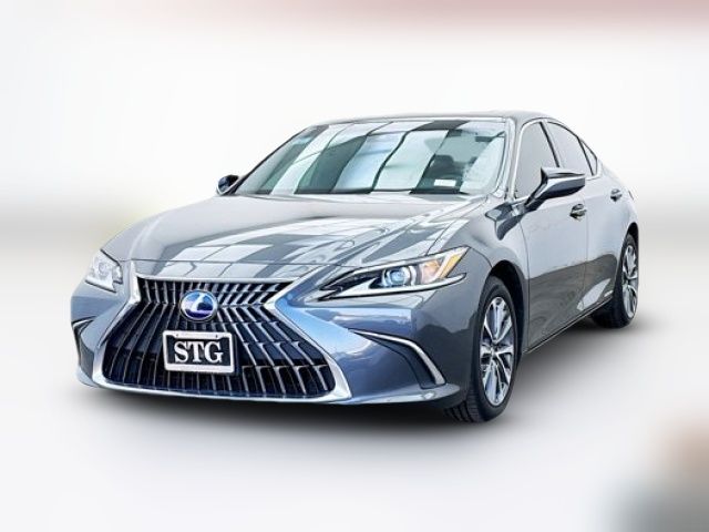 2022 Lexus ES 300h