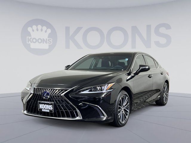 2022 Lexus ES 300h