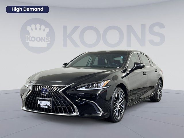 2022 Lexus ES 300h