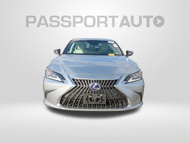 2022 Lexus ES 300h