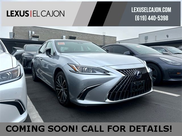 2022 Lexus ES 300h