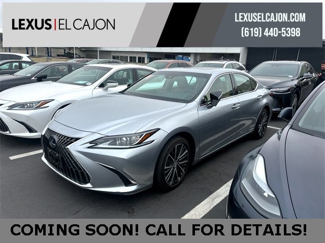 2022 Lexus ES 300h