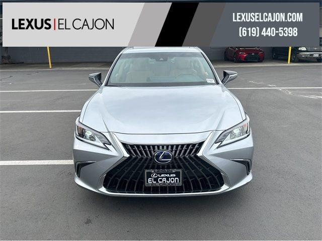 2022 Lexus ES 300h