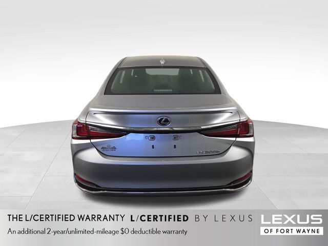 2022 Lexus ES 300h