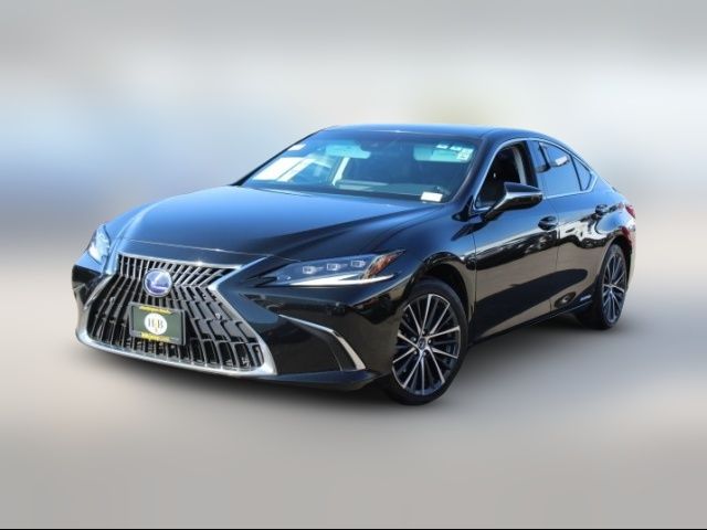 2022 Lexus ES 300h