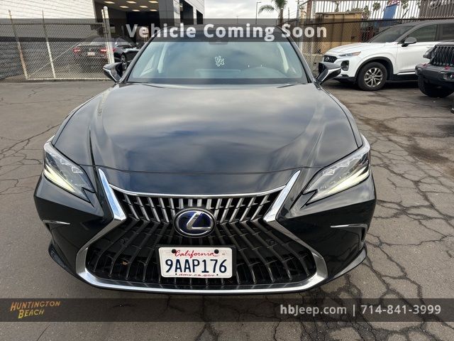 2022 Lexus ES 300h