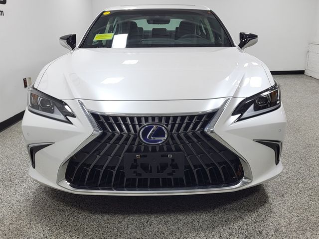 2022 Lexus ES 300h