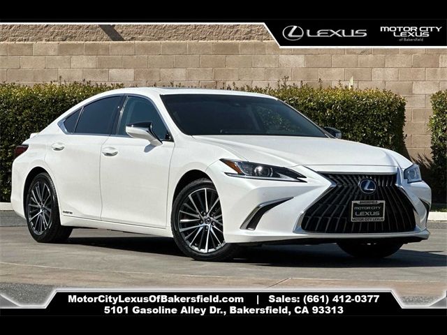 2022 Lexus ES 300h