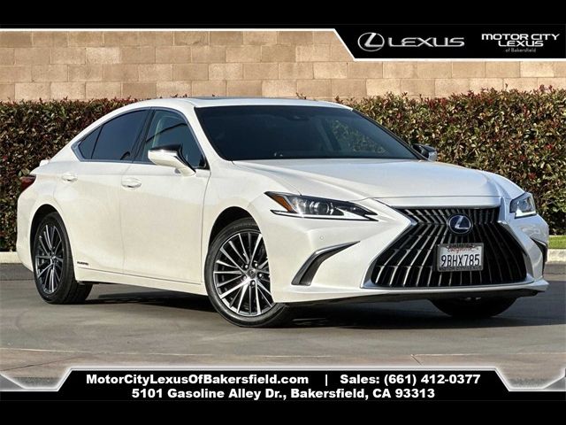 2022 Lexus ES 300h