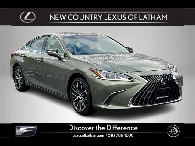 2022 Lexus ES 300h