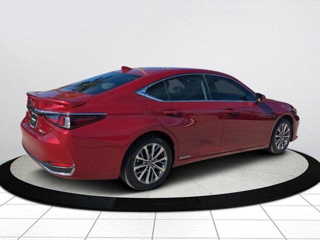 2022 Lexus ES 300h