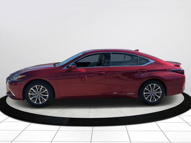 2022 Lexus ES 300h