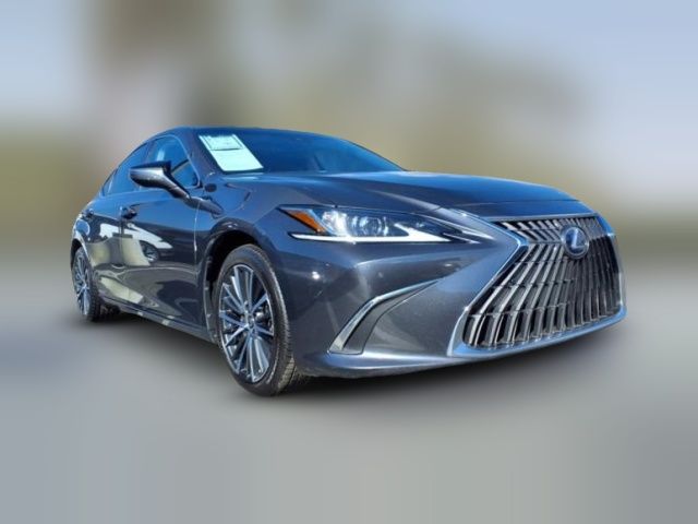 2022 Lexus ES 300h